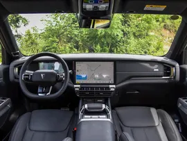 2024 Changan SL G318 Гибридный электромобиль внедорожник Changan Deep Blue G318.