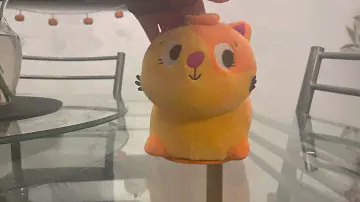 Unboxing the wobble n go interactive cat￼